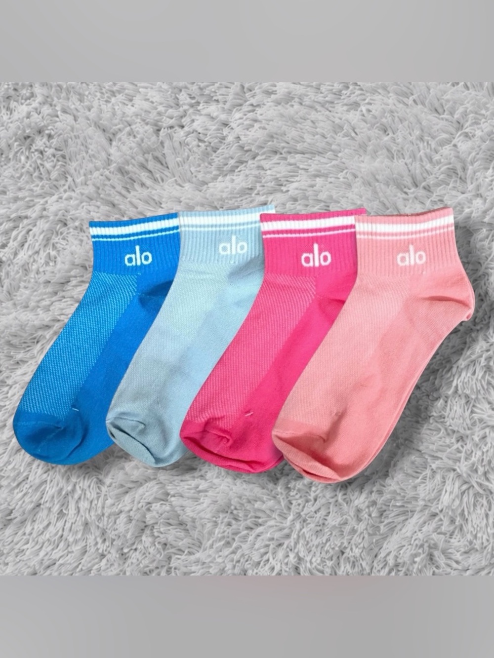Alo 4 Piece Bundle - Low Cut Ankle Athletic Socks – Women’s Sport Quarter Socks